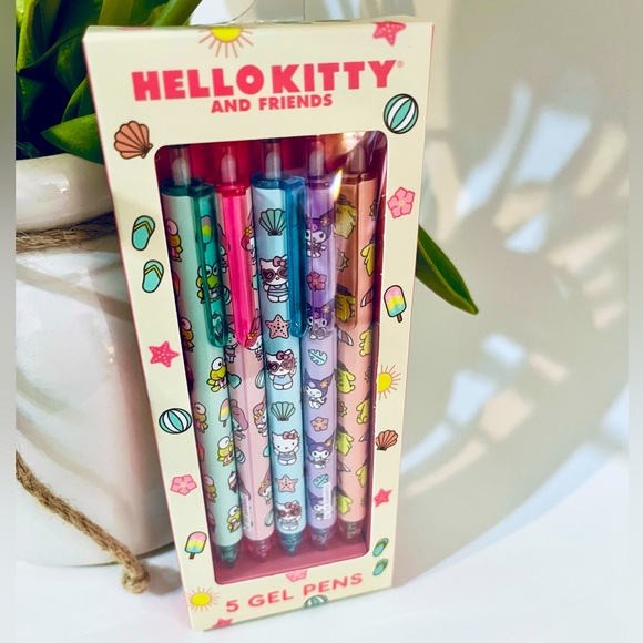 Hello Kitty Notebook Bundle - Picture 2 of 6